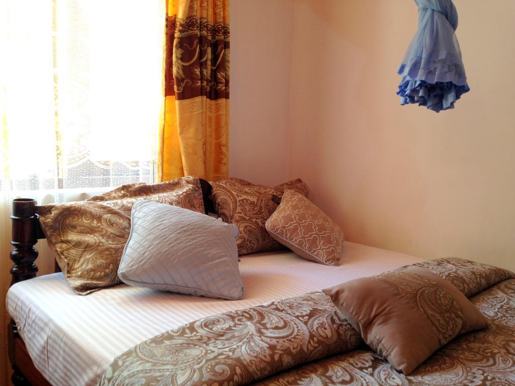 Eeshani Guest Inn Ella Εξωτερικό φωτογραφία