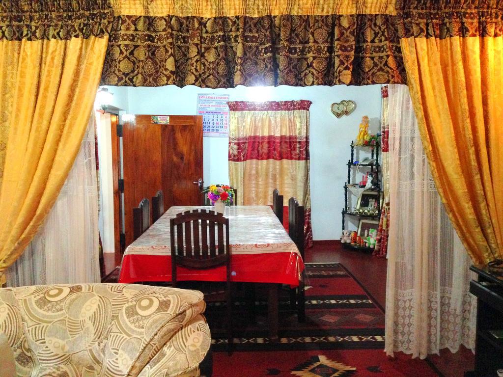Eeshani Guest Inn Ella Εξωτερικό φωτογραφία